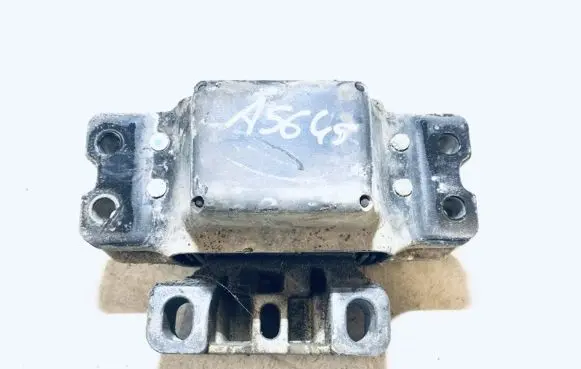 Volkswagen Touran I Engine mount bracket 1k0190555