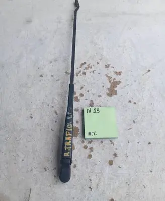 Renault Trafic II (X83) Front wiper blade arm 2365456256