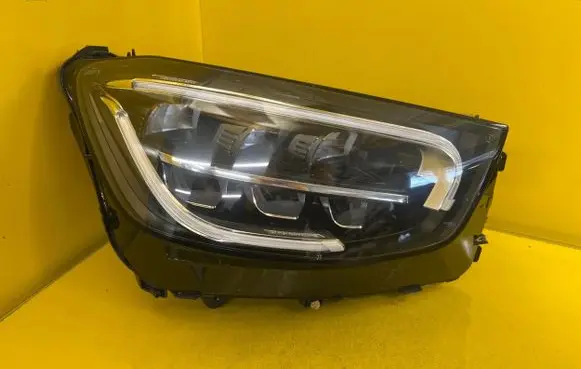 Mercedes-Benz GLC C253 Headlight/headlamp A2539060204