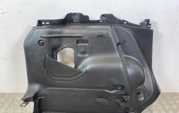 Jeep Renegade Trunk/boot lower side trim panel 735624851