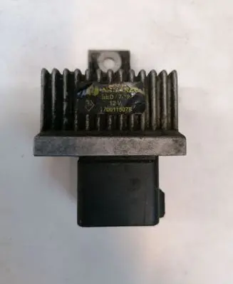 Renault Laguna II Glow plug pre-heat relay 7700115078