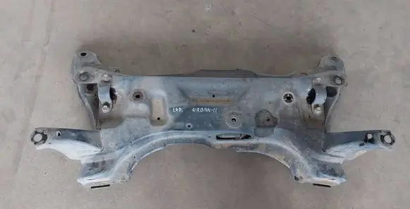 Toyota Urban Cruiser (XP110) Front subframe 