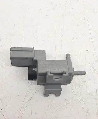 Audi Q5 SQ5 8R Turbo solenoid valve 079906283B 72809802