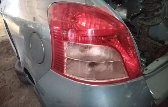 Toyota Yaris Rear/tail lights