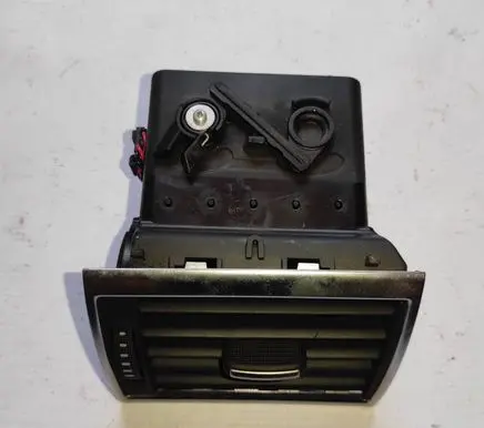 Audi A8 S8 D3 4E Dash center air vent grill 4e0820951
