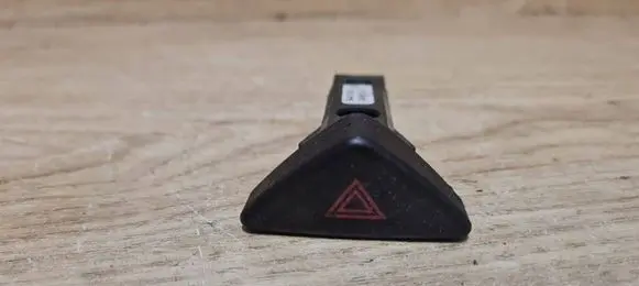 Volvo V70 Hazard light switch 9441045