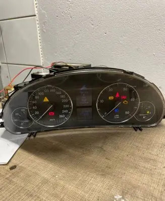 Mercedes-Benz C W203 Speedometer (instrument cluster) A2035405148 110080327004