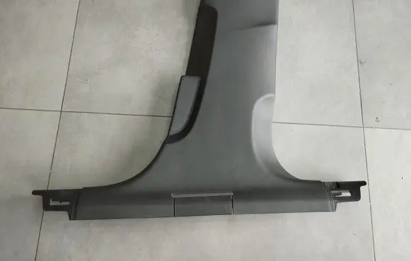 Audi A6 Allroad C8 (B) pillar trim (bottom) 4K0867240