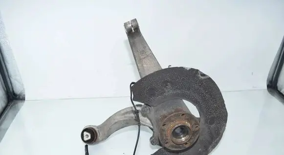 BMW 5 F10 F11 Front wheel hub 6777752 31216777752 31214082762