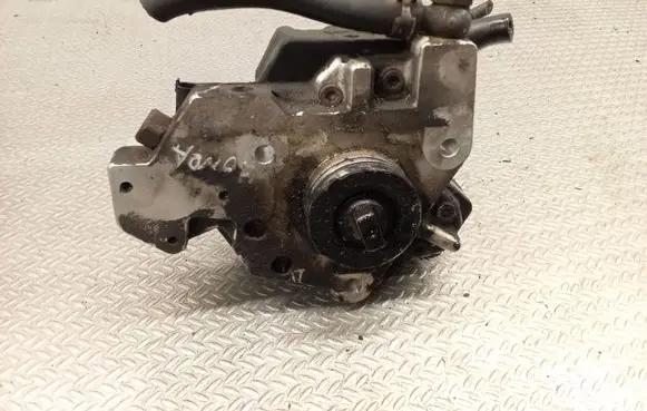 Honda CR-V Fuel injection high pressure pump 0445010141