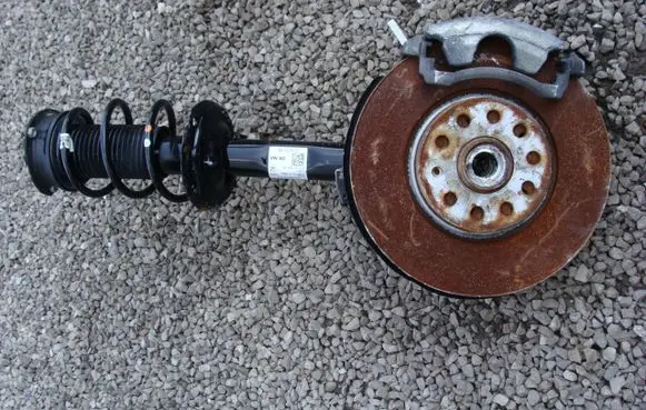 Volkswagen Golf VII Front shock absorber/damper