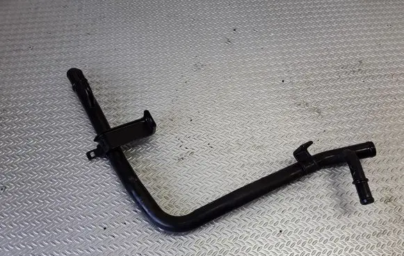 Honda CR-V Engine coolant pipe/hose