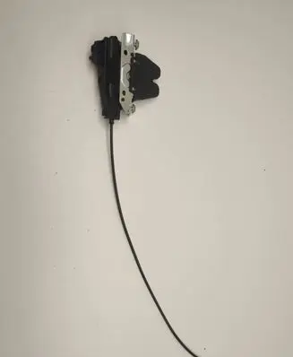 Mercedes-Benz SLK R172 Loading door lock A2047500485