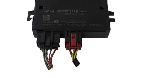 Volkswagen PASSAT B6 Tow bar trailer control unit/module 1K0907383E 3A002002