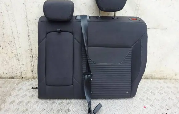 Ford Focus Rear seatbelt BM51611B64BG 7212551 34070766