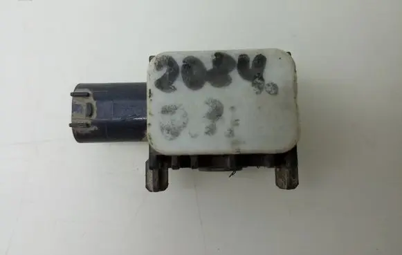 Mercedes-Benz S W221 Airbag deployment crash/impact sensor A0038202926