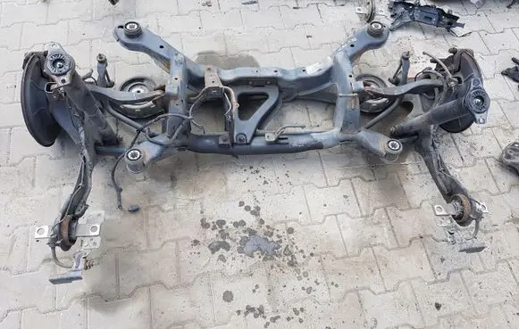 Volvo XC60 Rear axle beam with reductor 2522295