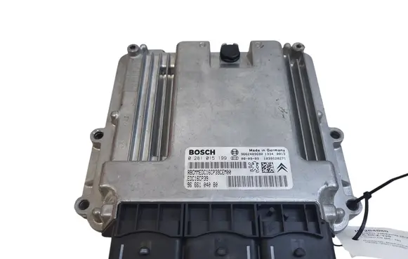 Citroen C5 Engine control unit/module 0281015199 9666104080