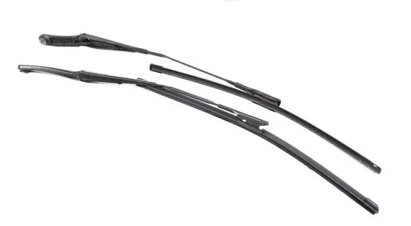Audi TT TTS Mk2 Windshield/front glass wiper blade 8J2955407A 8J2955408B