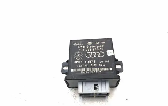 Audi Q7 4L Light module LCM 8P0907357F K918