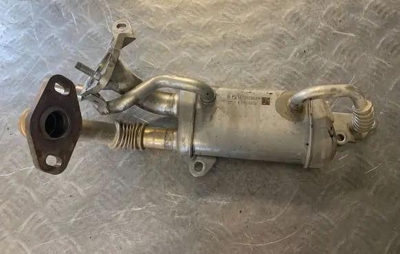 Renault Kangoo II EGR valve cooler 147350364R