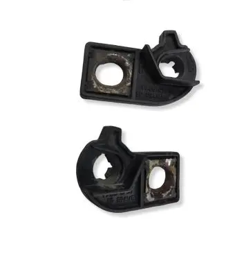 Audi A4 S4 B5 8D Headlight/headlamp mounting bracket 8D0941453 8D00941454