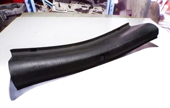 Audi A6 S6 C6 4F Trunk/boot sill cover protection 4F5863471A
