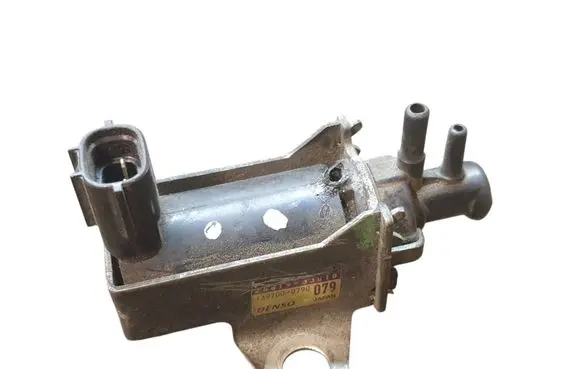 Toyota Corolla E120 E130 Turbo solenoid valve 2581933010 1397000790