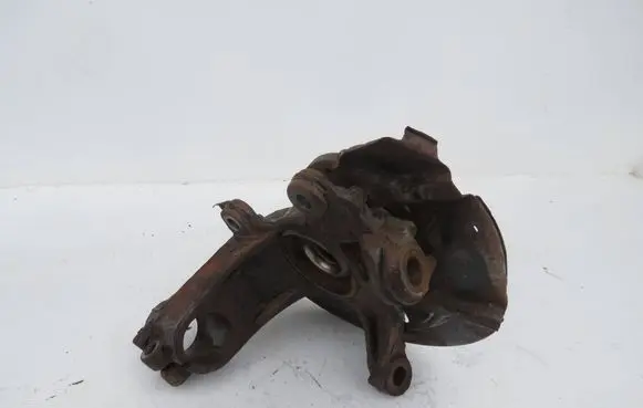 Volvo V70 Front wheel hub