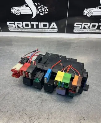 Mercedes-Benz S W220 Fuse box set A0315451632 ZH0005404450