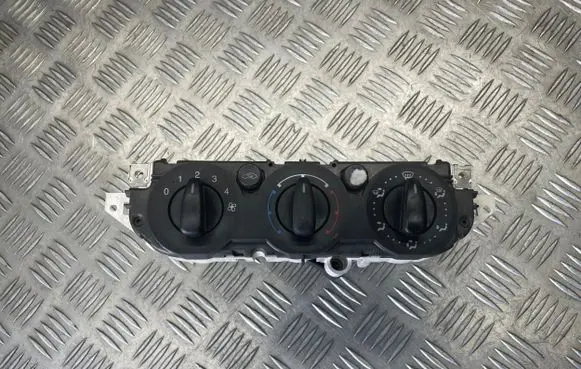 Ford Focus Climate control unit 3M5T19980AD 80040969 69607320