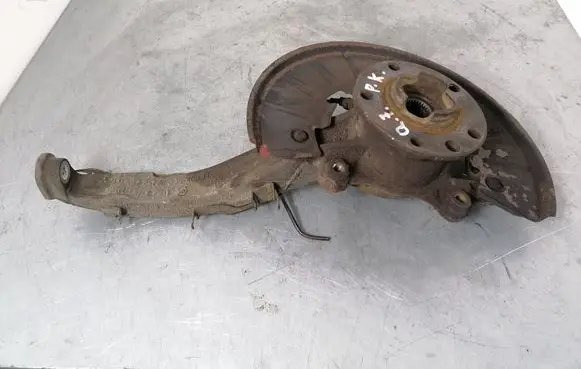 Audi Q7 4L Front wheel hub 7L0407257A