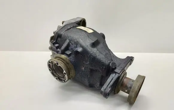 BMW 5 E60 E61 Rear differential 7560587 756058702 33107560587
