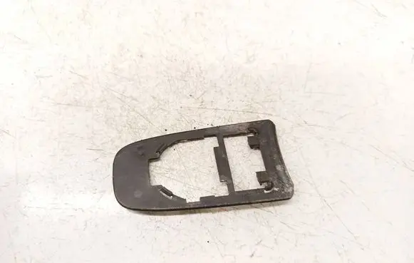 Volvo V40 Loading door cover/cap 31301867