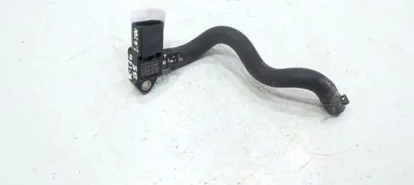 Volkswagen PASSAT B8 Exhaust gas pressure sensor 04L906051B