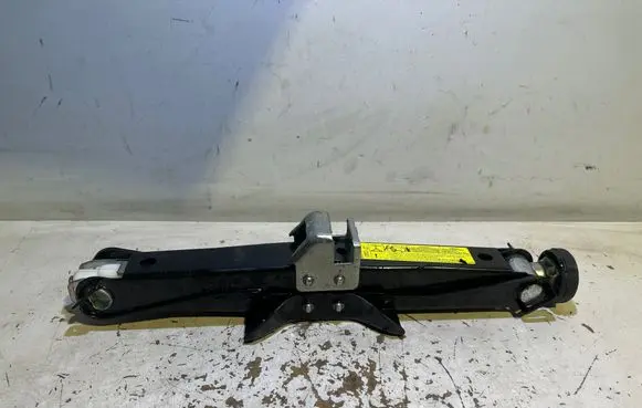 Audi A5 8T 8F Lift Jack 8K0011031D