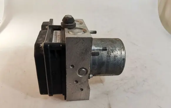 Mercedes-Benz Sprinter W906 ABS Pump 0265238401 476009441R