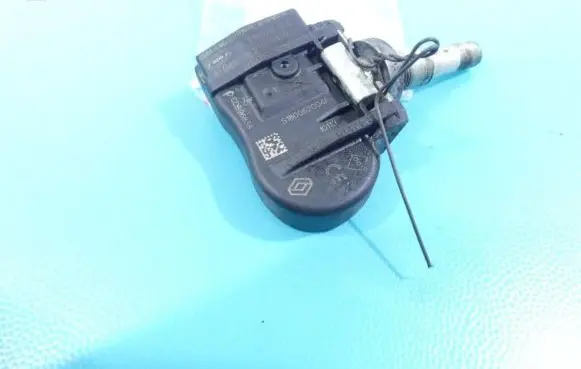 Renault Laguna III Tire pressure sensor S180052004F IMPRK1162473
