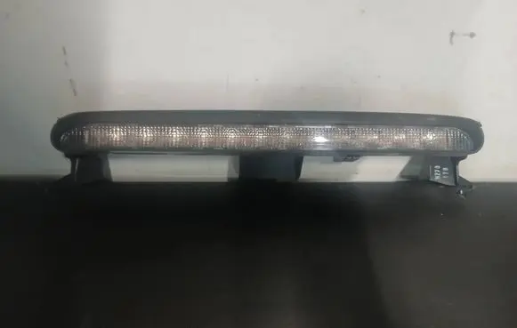 Volvo V70 Third/center stoplight 30678549 16511100