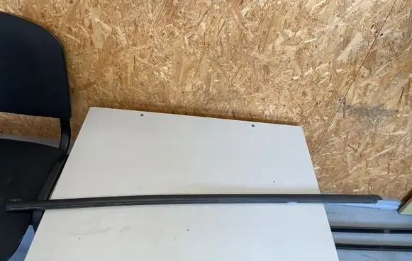 Volkswagen Jetta VI Rear door trim (molding)