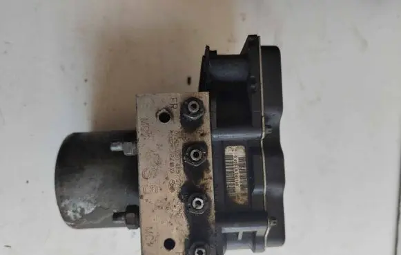 Subaru Impreza III ABS Pump 0265951130