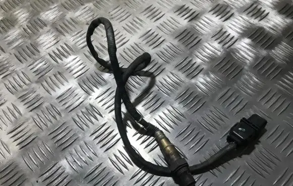 Mercedes-Benz E W211 Lambda probe sensor 0258017018 0258017019