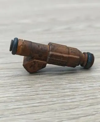 Volvo XC90 Fuel injector 9186340