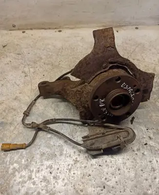 Renault Espace III Front wheel hub