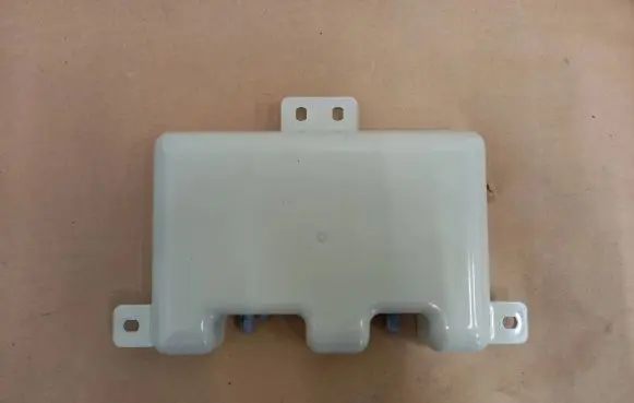BMW 6 F12 F13 Aerial antenna amplifier 6957348 28009458 13600211