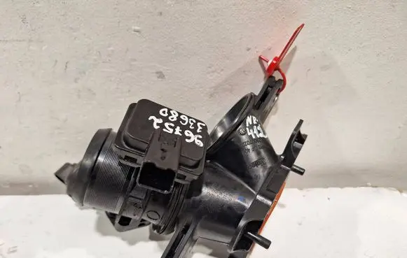 Peugeot 508 Throttle valve 9675233680