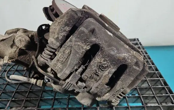 Mercedes-Benz Vito Viano W639 Front brake caliper IMPRK1382985