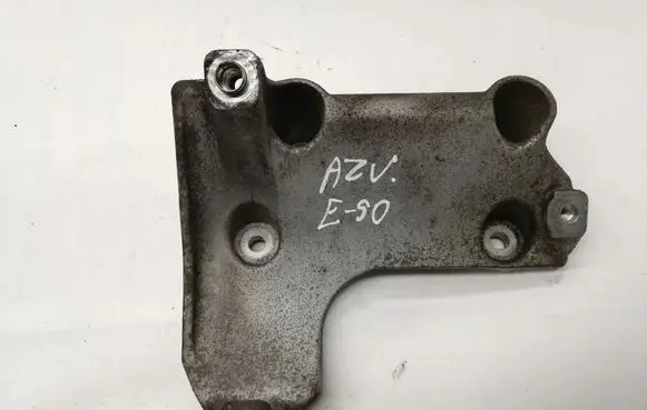 BMW 3 E90 E91 A/C compressor mount bracket 7505980