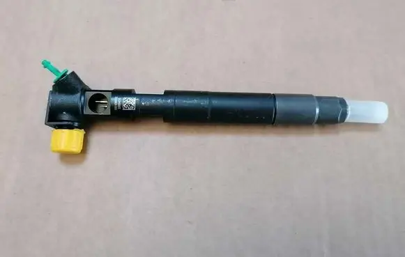Mercedes-Benz Sprinter W906 Fuel injector 28342997