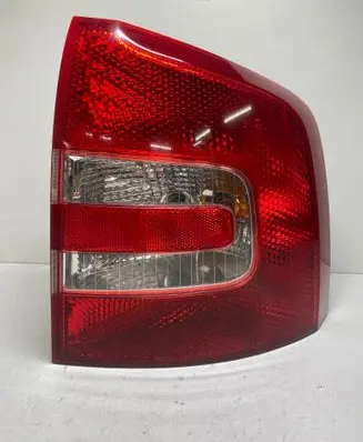 Skoda Octavia Mk2 (1Z) Rear/tail lights 1Z9945096